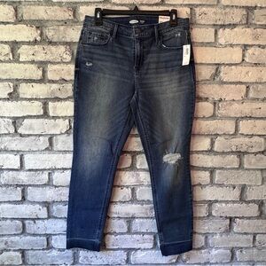 NWT’s Old Navy Rockstar Super Skinny Jeans Size 10 Distressed